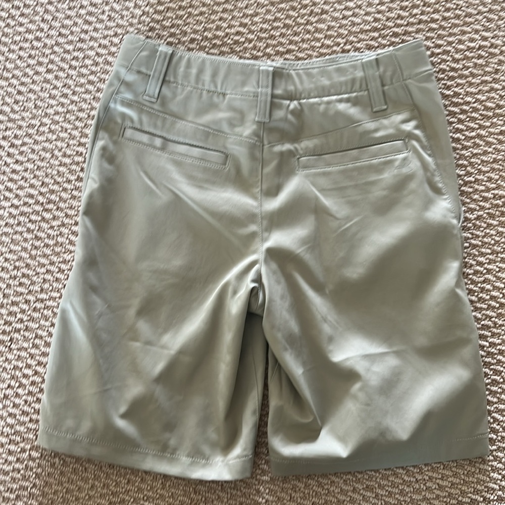 Boys Under Armour Matchplay shorts - Picture 2 of 3